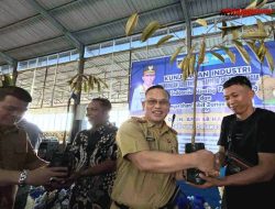 Pemda, Kadin dan Apdurin Kompak Salurkan Bantuan 20.000 Bibit Durian Untuk Petani